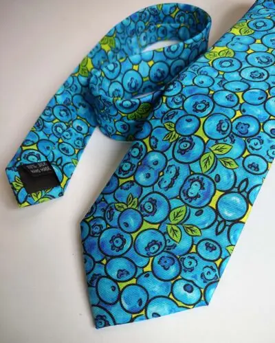 100% silk Blueberries necktie